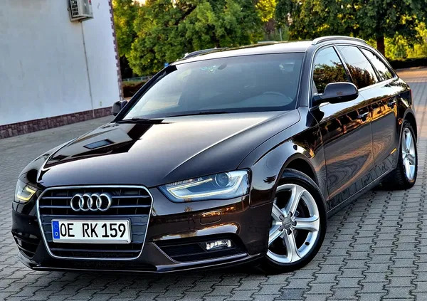 mazowieckie Audi A4 cena 44900 przebieg: 270000, rok produkcji 2013 z Wąchock